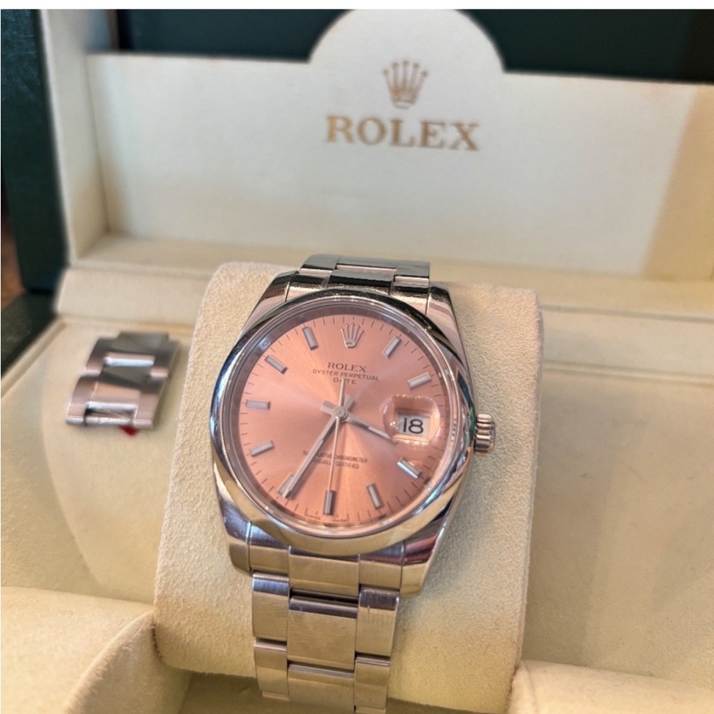 💯 Authentic Rolex Oyster Perpetual
Date 34mm - box and papers